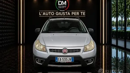 Usata Fiat Sedici Dynamic 120 CV (88 kW) 2010 Grigio SUV