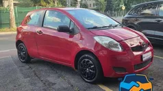 Rosso Usata 2010 Toyota Yaris Eco Tre volumi | 4000 € (Buon prezzo)