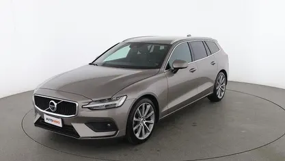 Usata 2018 Volvo V60 Business Edition Station wagon | 21.199 € (Buon prezzo)