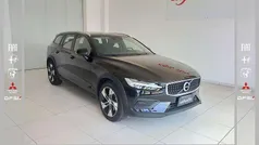 Nero Usata 2022 Volvo V60 CC Business Edition Station wagon | 35.490 € (Ottimo prezzo)