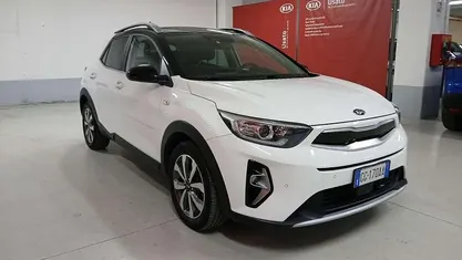 Usata 2021 Kia Stonic Style SUV | 13.500 € (Buon prezzo)