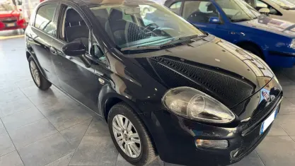 Usata Fiat Punto Street 69 CV (50 kW) 2017 Nero Utilitaria