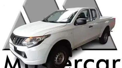 Begagnad Mitsubishi L200 Invite 154 HK (113 kW) 2017 Vit Pickup