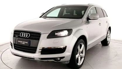 Argento Usata 2008 Audi Q7 Advanced Plus SUV | 7900 € (Buon prezzo)