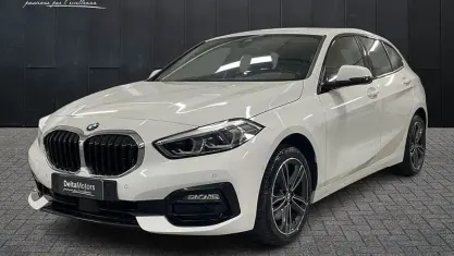 Usata BMW 116 Sport Line 109 CV (80 kW) 2020 Bianco Utilitaria