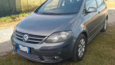 Usata 2005 VW Golf IV Sportline Tre volumi | 2800 € (Buon prezzo)