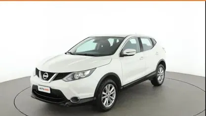 Usata Nissan Qashqai Acenta 110 CV (80 kW) 2017 Bianco SUV