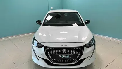Bianco Usata 2022 Peugeot 208 Allure Due volumi | 15.900 € (Cara)