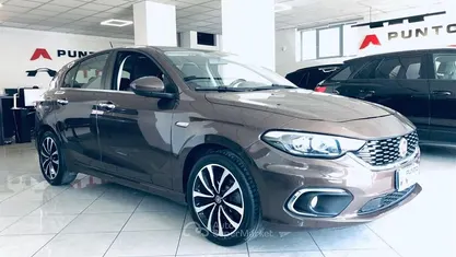 Occasion Fiat Tipo Mirror 120 ch (88 kW) 2020 Marron Berline
