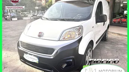 Usata Fiat Fiorino 77 CV (56 kW) 2020 Bianco Monovolume