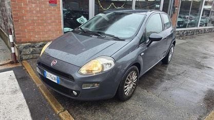 Usata Fiat Punto Street 75 CV (55 kW) 2014 Grigio Berlina