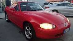 Rosso Usata 2000 Mazda MX5 Cabrio | 8900 € (Buon prezzo)