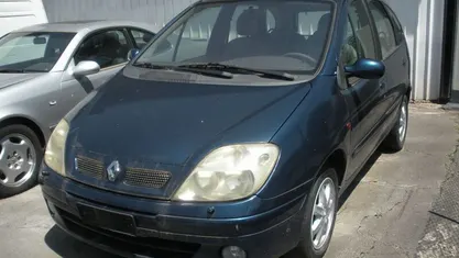 Blu Usata 2002 Renault Scénic Monovolume | 2800 € (Molto cara)