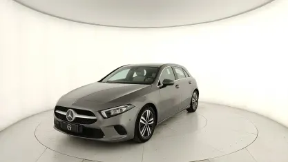 Usata Mercedes A200 163 CV (119 kW) 2018 Grigio metalizzato Berlina