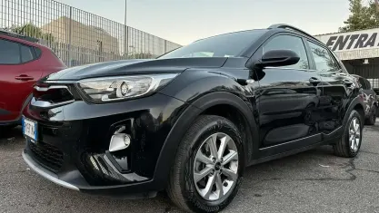 Usata Kia Stonic Style 120 CV (88 kW) 2018 Nero SUV