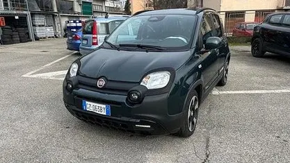 Usata Fiat Panda Cross Cross 69 CV (50 kW) 2025 Utilitaria