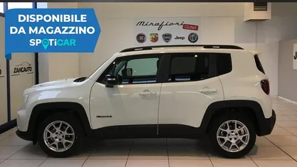 Usata 2024 Jeep Renegade Limited SUV | 22.850 € (Buon prezzo)