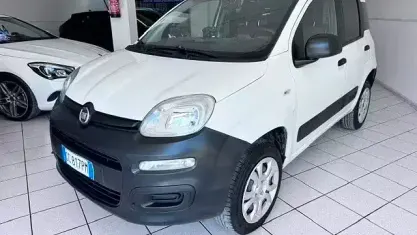 Usata Fiat Panda 4x4 84 CV (61 kW) 2020 Bianco Utilitaria