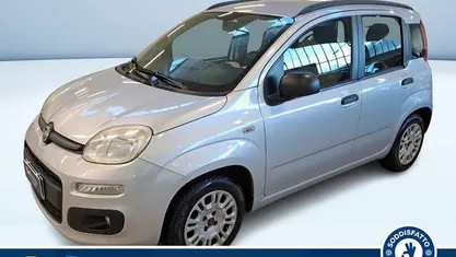 Usata Fiat Panda Easy 85 CV (62 kW) 2013 Argento metallizzato Utilitaria