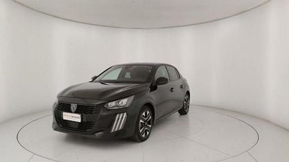 Usata Peugeot 208 Allure 101 CV (74 kW) 2025 Nero Utilitaria