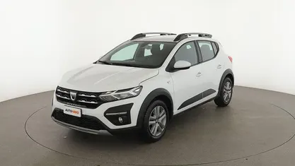 Begagnad Dacia Sandero Comfort 91 HK (66 kW) 2021 Vit
