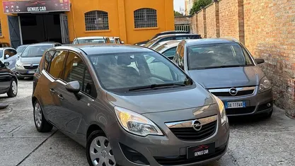 Usata Opel Meriva 95 CV (69 kW) 2011 Marrone Monovolume