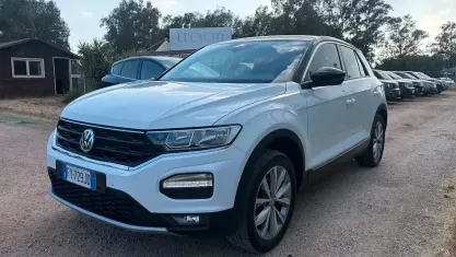 Usata VW T-Roc 116 CV (85 kW) 2019 Bianco SUV