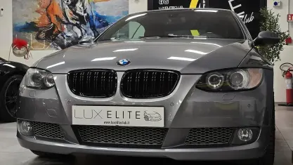 Usata BMW 335 Cabriolet M Sport 306 CV (225 kW) 2008 Space grey metallic Cabrio