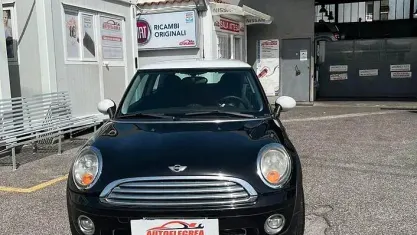 Usata Mini Cooper D Clubman 120 CV (88 kW) 2009 Nero Station wagon