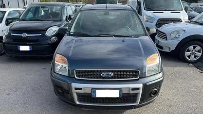 Usata Ford Fusion Collection 67 CV (49 kW) 2007 Grigio Berlina