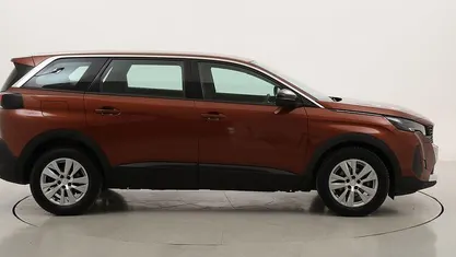 Usata Peugeot 5008 Active 131 CV (96 kW) 2023 SUV