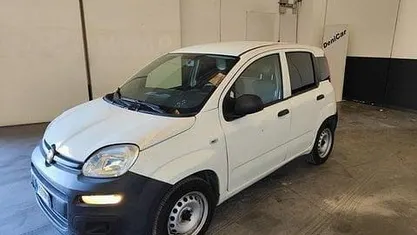 Usata Fiat Panda Pop 69 CV (50 kW) 2019 Bianco Utilitaria