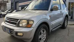 Grigio Usata 2002 Mitsubishi Pajero SUV | 7900 € (Molto cara)