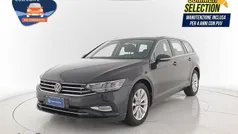 Manganese grey metallizzato Usata 2023 VW Passat Business Station wagon | 32.900 € (Buon prezzo)