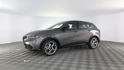 Usata 2025 Alfa Romeo Tonale Sprint SUV | 33.300 € (Buon prezzo)