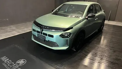 Usata 2024 Lancia Ypsilon Due volumi | 18.900 € (Buon prezzo)