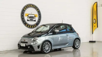 Usata Abarth 695 Rivale 175th Anniversary 179 CV (131 kW) 2018 Blu scuro/grigio Utilitaria