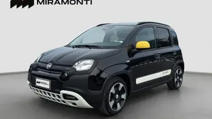 Usata Fiat Panda Cross Cross 69 CV (50 kW) 2025 Nero Utilitaria