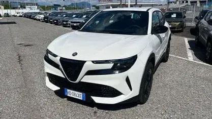 Nuova Alfa Romeo GT Junior 145 CV (106 kW) 2026 Bianco SUV