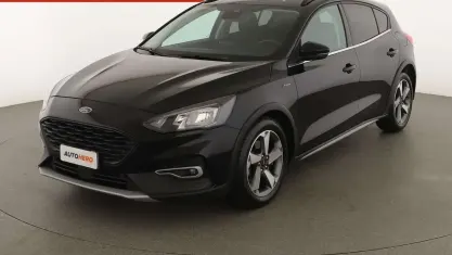 Usata Ford Focus Active 125 CV (91 kW) 2020 Nero Berlina