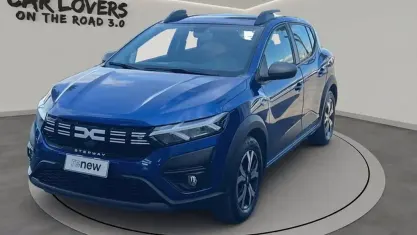 Usado Dacia Sandero Comfort 101 CV (74 kW) 2023 Azul Utilitario