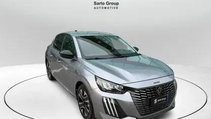 Usata Peugeot 208 Allure 101 CV (74 kW) 2025 Argento Utilitaria
