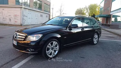 Usata Mercedes C220 Avantgarde 170 CV (125 kW) 2009 Nero Station wagon