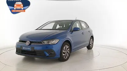Usata 2023 VW Polo Life Berlina | 17.900 € (Buon prezzo)