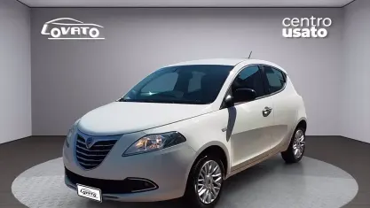 Usata Lancia Ypsilon S 95 CV (69 kW) 2014 Bianco Utilitaria