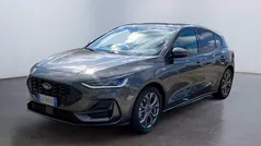 Magnetic grey Usata 2022 Ford Focus ST-Line Tre volumi | 17.900 € (Ottimo prezzo)