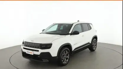 Usata Jeep Avenger Longitude 101 CV (74 kW) 2024 Bianco SUV
