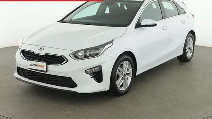 Usata Kia Ceed 140 CV (102 kW) 2020 Bianco Utilitaria