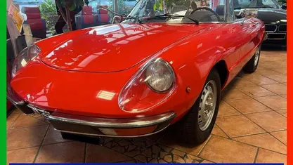 Rosso Usata 1975 Alfa Romeo Spider Cabrio | 27.500 €