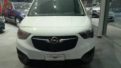 Usata Opel Combo S 102 CV (75 kW) 2020 Bianco Berlina
